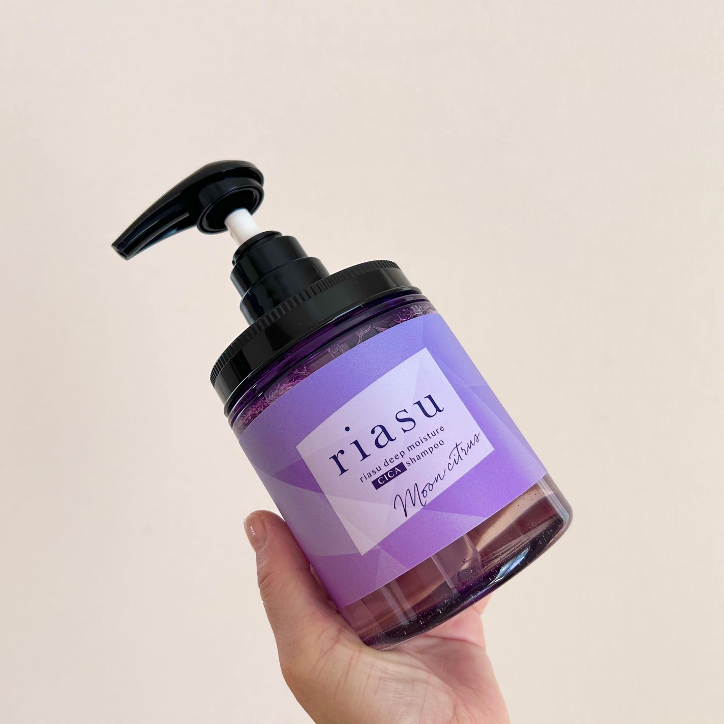 リアス ディープ モイスチャー シカ シャンプー/トリートメント/riasu/市販シャンプーを使ったクチコミ(2枚目)