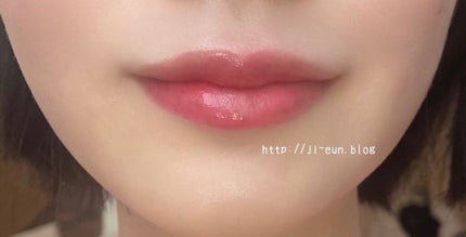 ルージュ ピュールクチュール ヴェルニ ヴィニルクリーム/YVES SAINT LAURENT BEAUTE/口紅を使ったクチコミ(2枚目)