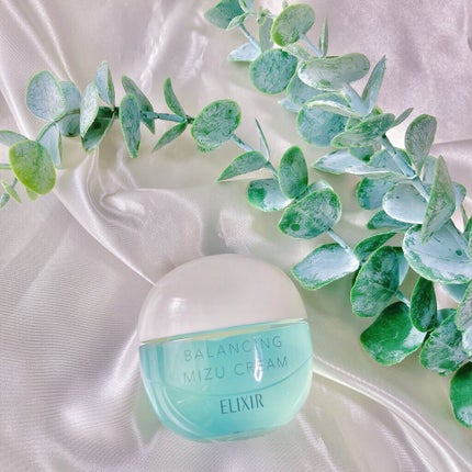 エリクシール ルフレ バランシング みずクリーム/エリクシール/フェイスクリームを使ったクチコミ(2枚目)