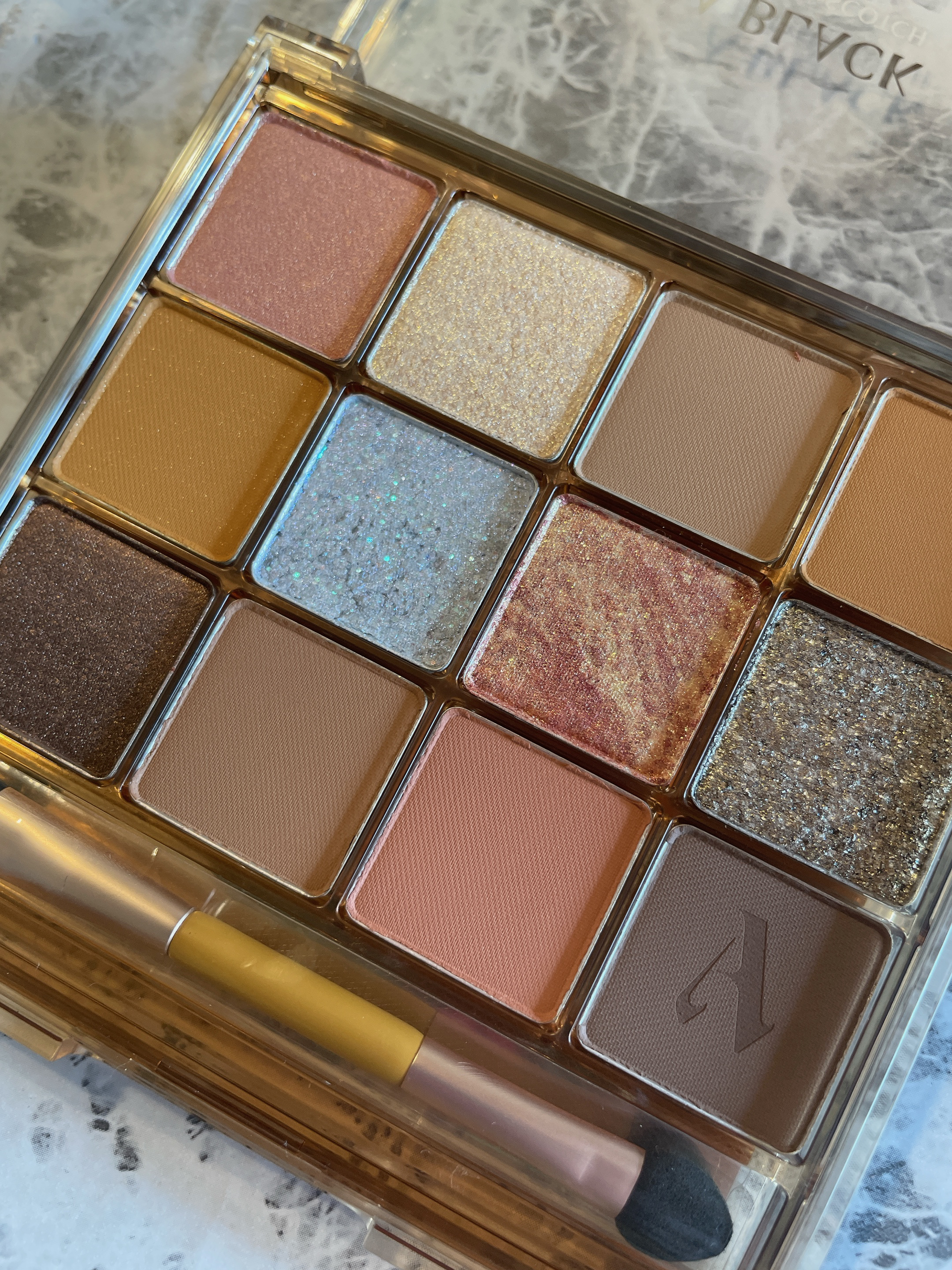 グラムチェンジマルチパレット 09 バタースコッチ/A.BLACK/マルチパレットを使ったクチコミ（3枚目）