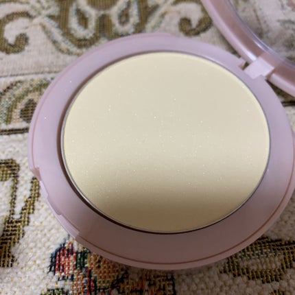 スキンライト プレスト パウダー/REVLON/プレストパウダーを使ったクチコミ(1枚目)