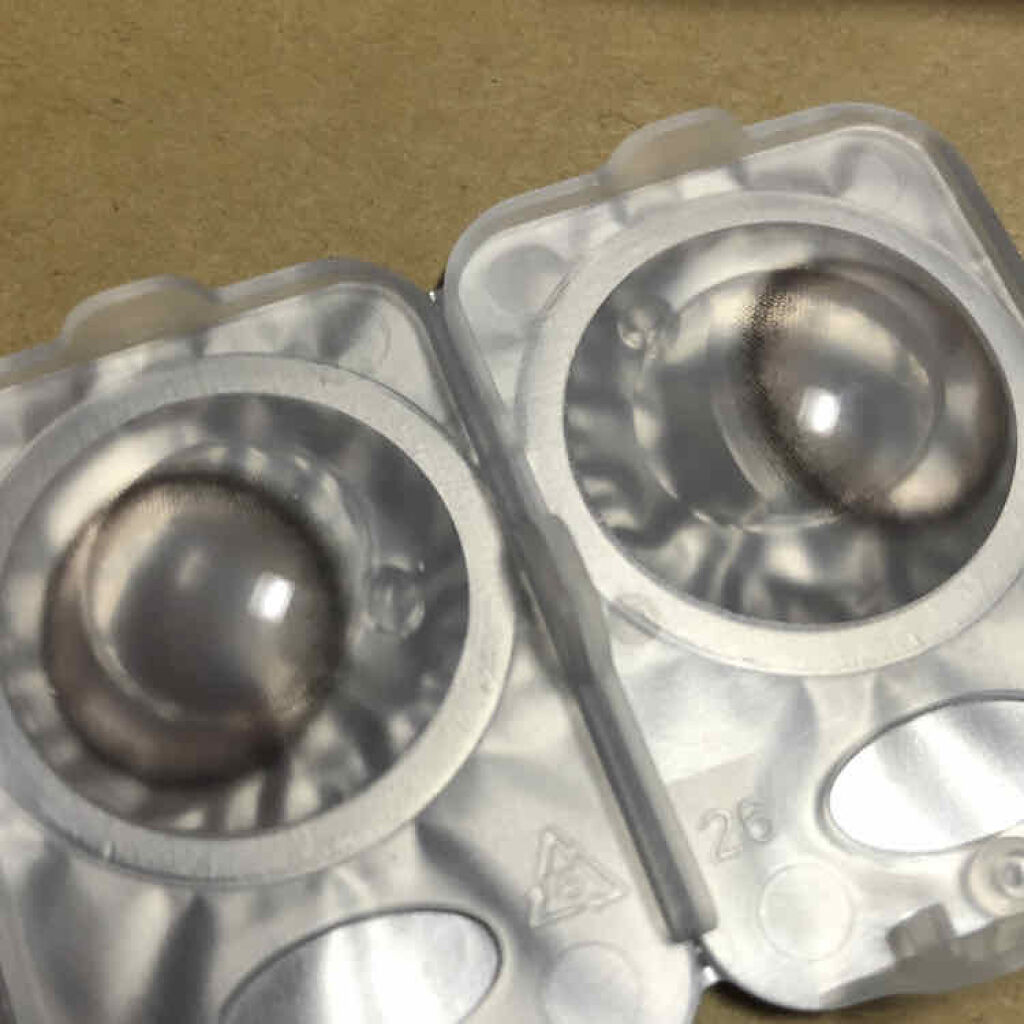 ワンデーリフレアビジューブラウン1/Refrear/ワンデー（１DAY）カラコンを使ったクチコミ（2枚目）