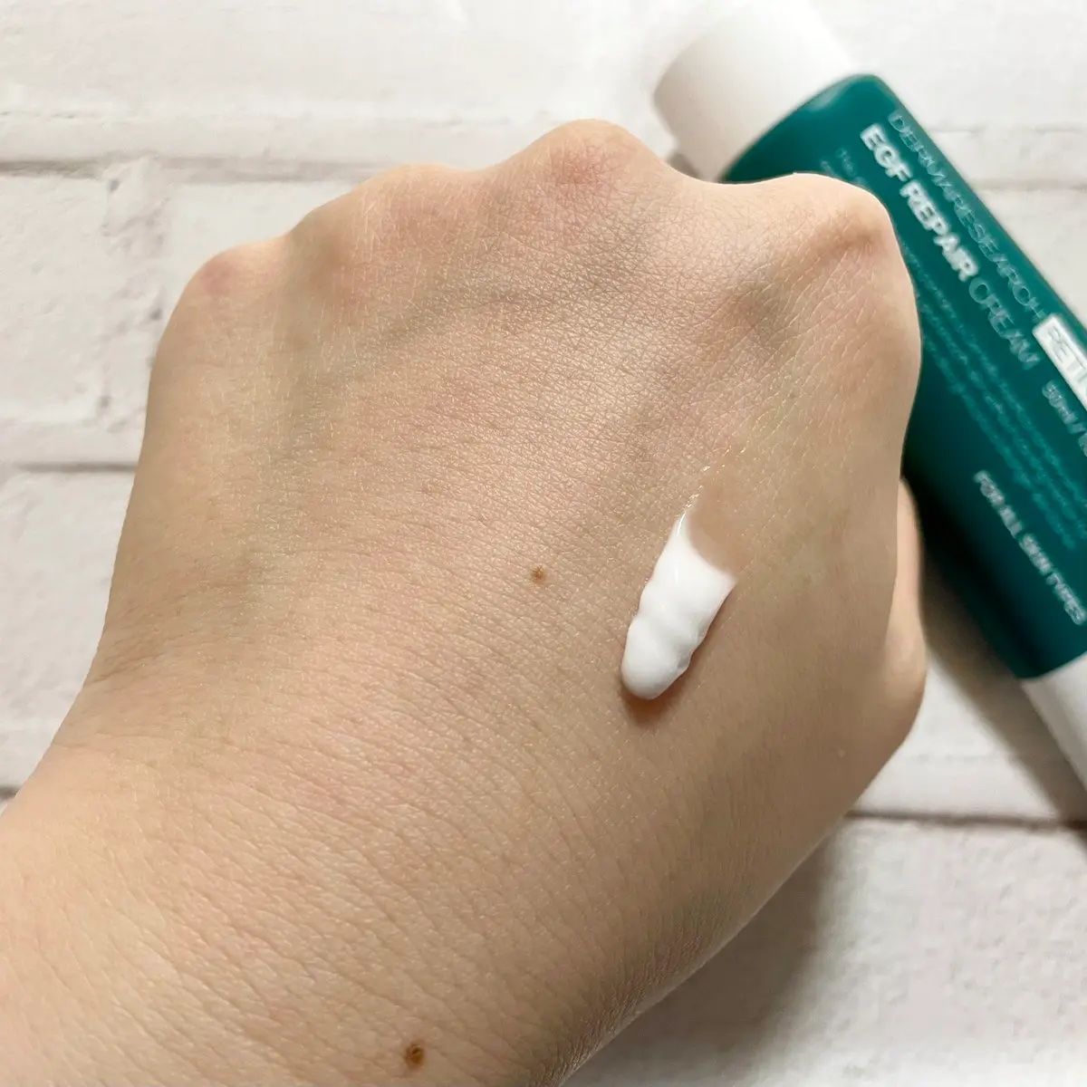 レチノールシカEGFリペアクリーム/DERMA RESEARCH/フェイスクリームを使ったクチコミ（3枚目）