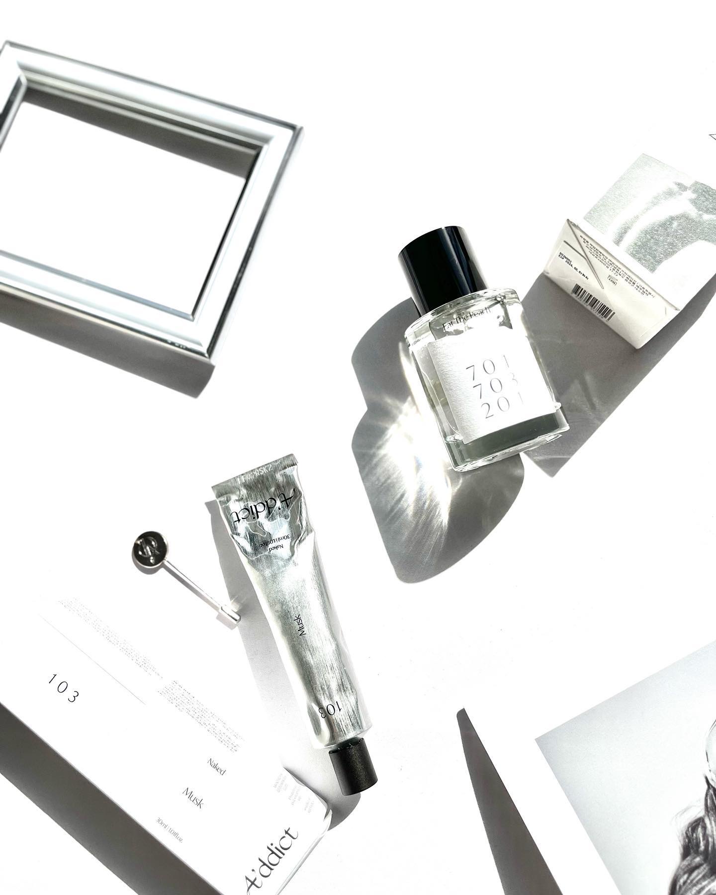 あなただけの香りを放てる‎𓂃 𓈒𓏸‪‪♡
⁡
⁡
⁡
韓国の香水のブランドのA'ddict🩷
⁡
A'ddict (エイディクト）
･「オードパフューム イート ザピーチ」
･「ソリッドパフューム ネイキッドムスク103」
⁡
⁡
