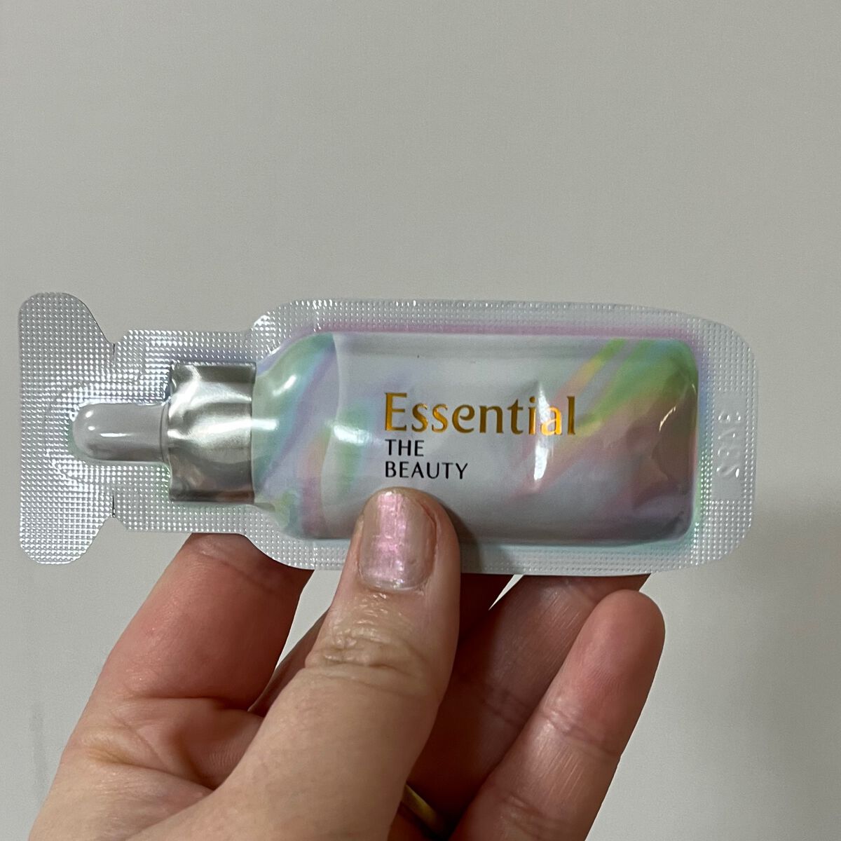 ザビューティ うるツヤチャージヘアパック/エッセンシャル/ヘアマスク・ヘアパックを使ったクチコミ(1枚目)