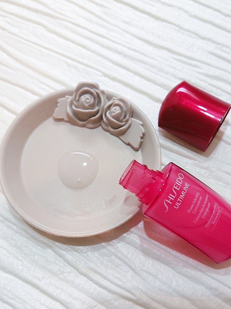 アルティミューン パワライジング コンセントレート Ⅲn/SHISEIDO/美容液を使ったクチコミ(3枚目)