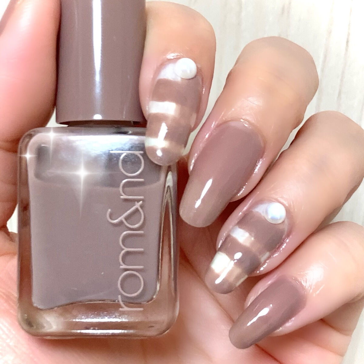 ムードペブルネイル/rom&nd/マニキュアを使ったクチコミ（2枚目）