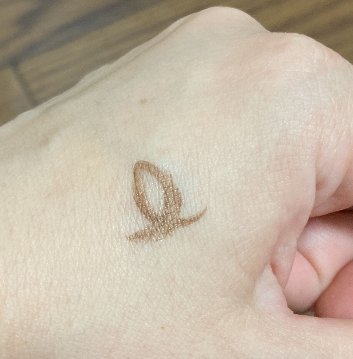 スキルレスライナー/LUMIURGLAS/リキッドアイライナーを使ったクチコミ（3枚目）