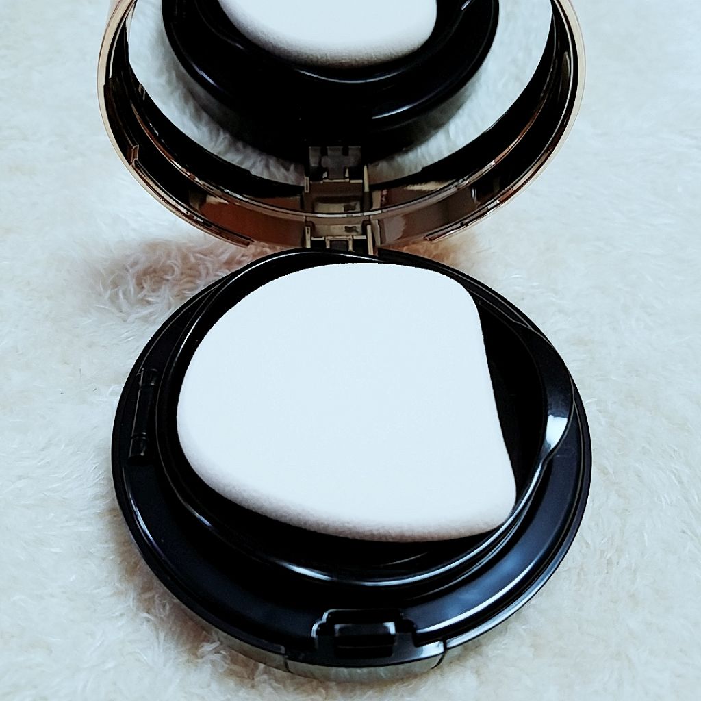 ホワイトカバークッション/エクスボーテ/クッションファンデーションを使ったクチコミ（2枚目）