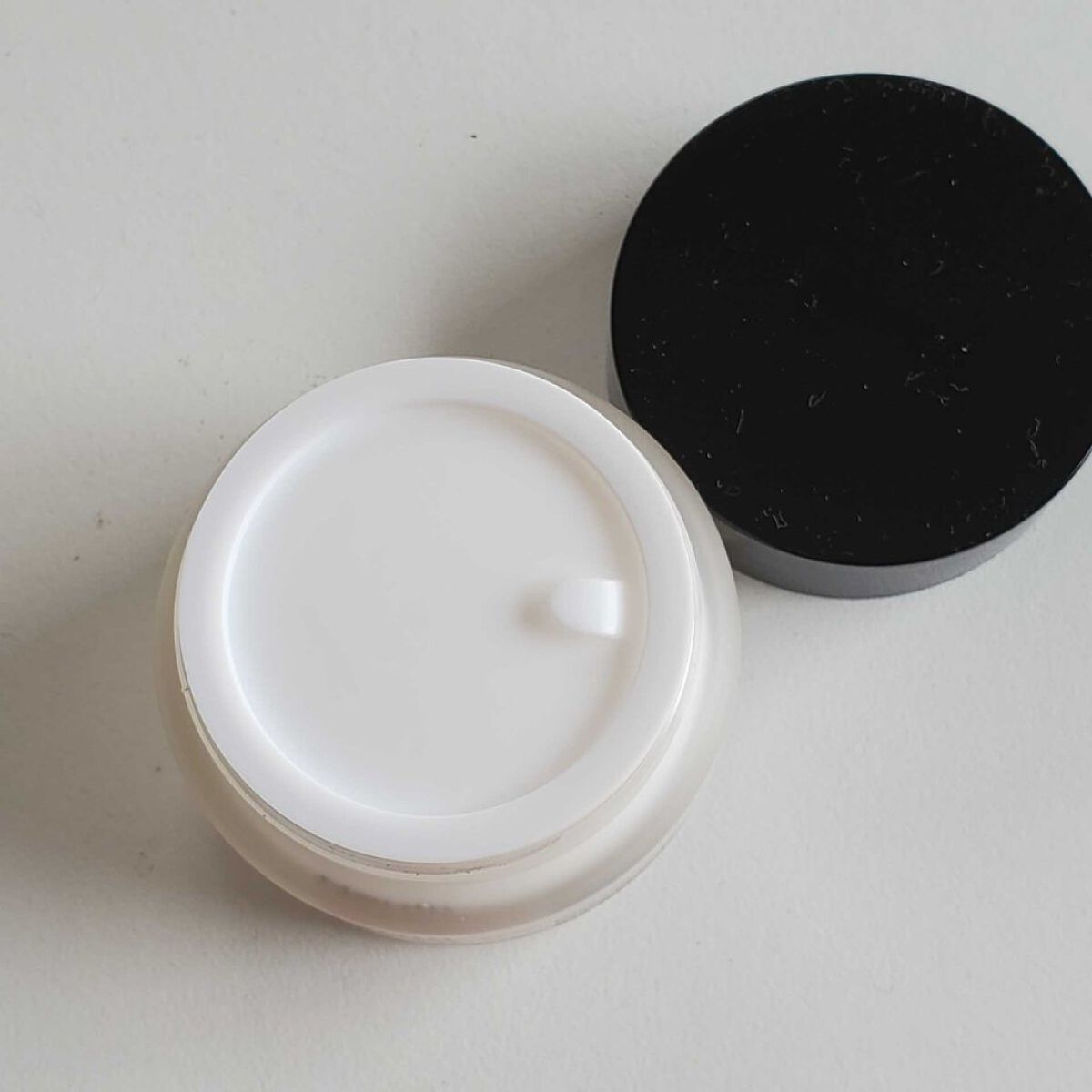 Neulii AC クリーンセイバークリームのクチコミ「Neulii AC クリーンセイバークリーム
Qoo10で買った韓国コスメです。

こんな方に.....」（2枚目）