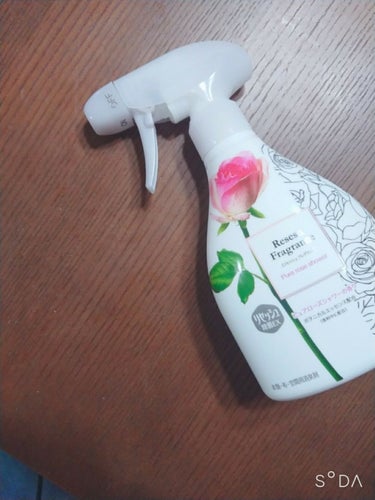 除菌EX フレグランス ピュアローズシャワーの香り/リセッシュ/ファブリックミストを使ったクチコミ（2枚目）