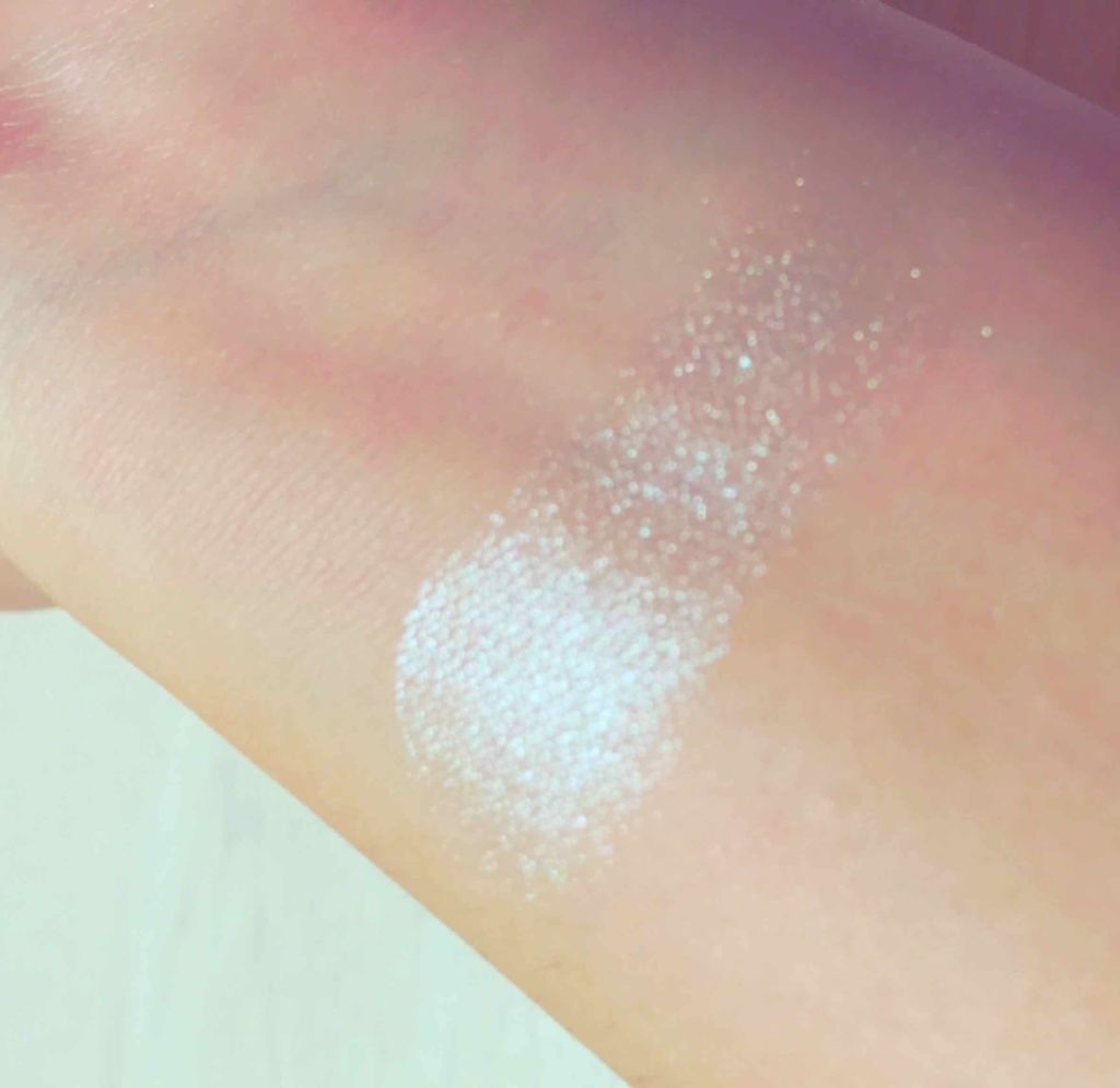 パールグロウハイライト/CEZANNE/パウダーハイライトを使ったクチコミ(3枚目)