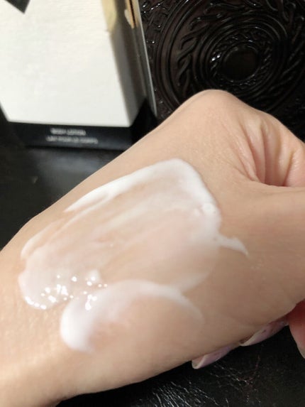 ボディローション ホワイトクリスタル/キリアン/ボディローションを使ったクチコミ(4枚目)