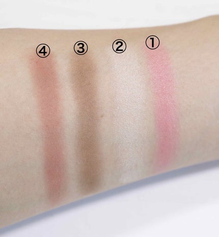 UR GLAM LUXE 4 COLORS EYESHADOW PALLET/U R GLAM/アイシャドウパレットを使ったクチコミ(2枚目)