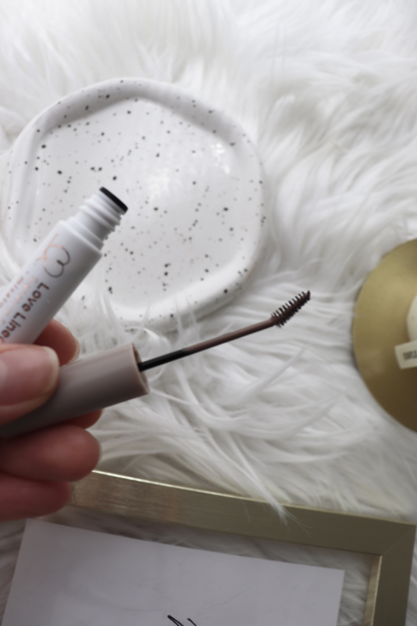 ラブ・ライナー シグネチャーフィットマスカラ ＭＭＣ２＜アイブロウ＞/ラブ・ライナー/眉マスカラを使ったクチコミ（2枚目）