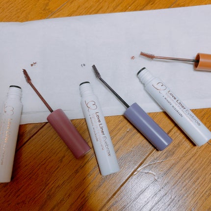 ラブ・ライナー シグネチャーフィットマスカラ<アイブロウ>/ラブ・ライナー/眉マスカラを使ったクチコミ(2枚目)