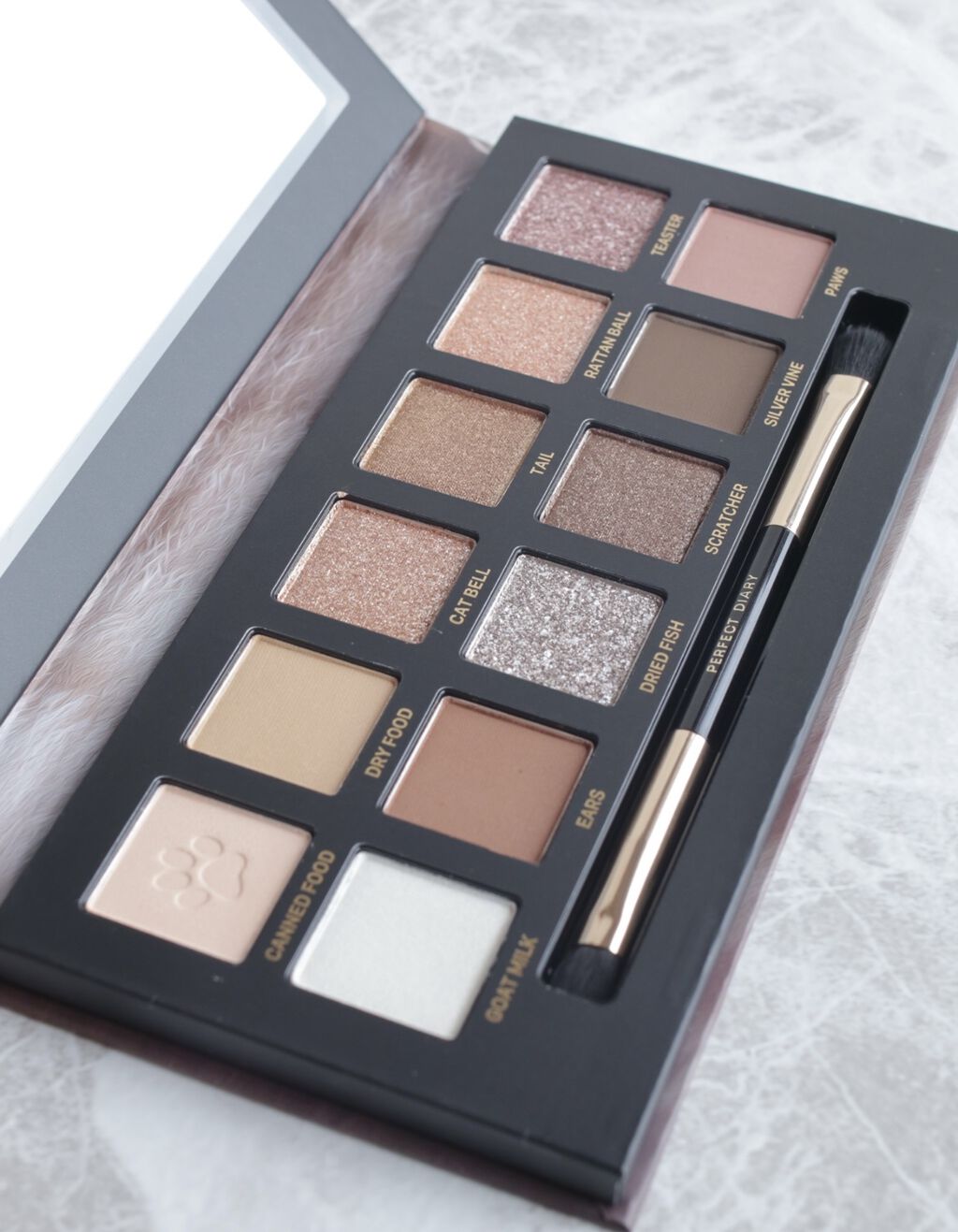 エクスプローラ12色 動物アイシャドウパレット/PERFECT DIARY/アイシャドウパレットを使ったクチコミ（2枚目）