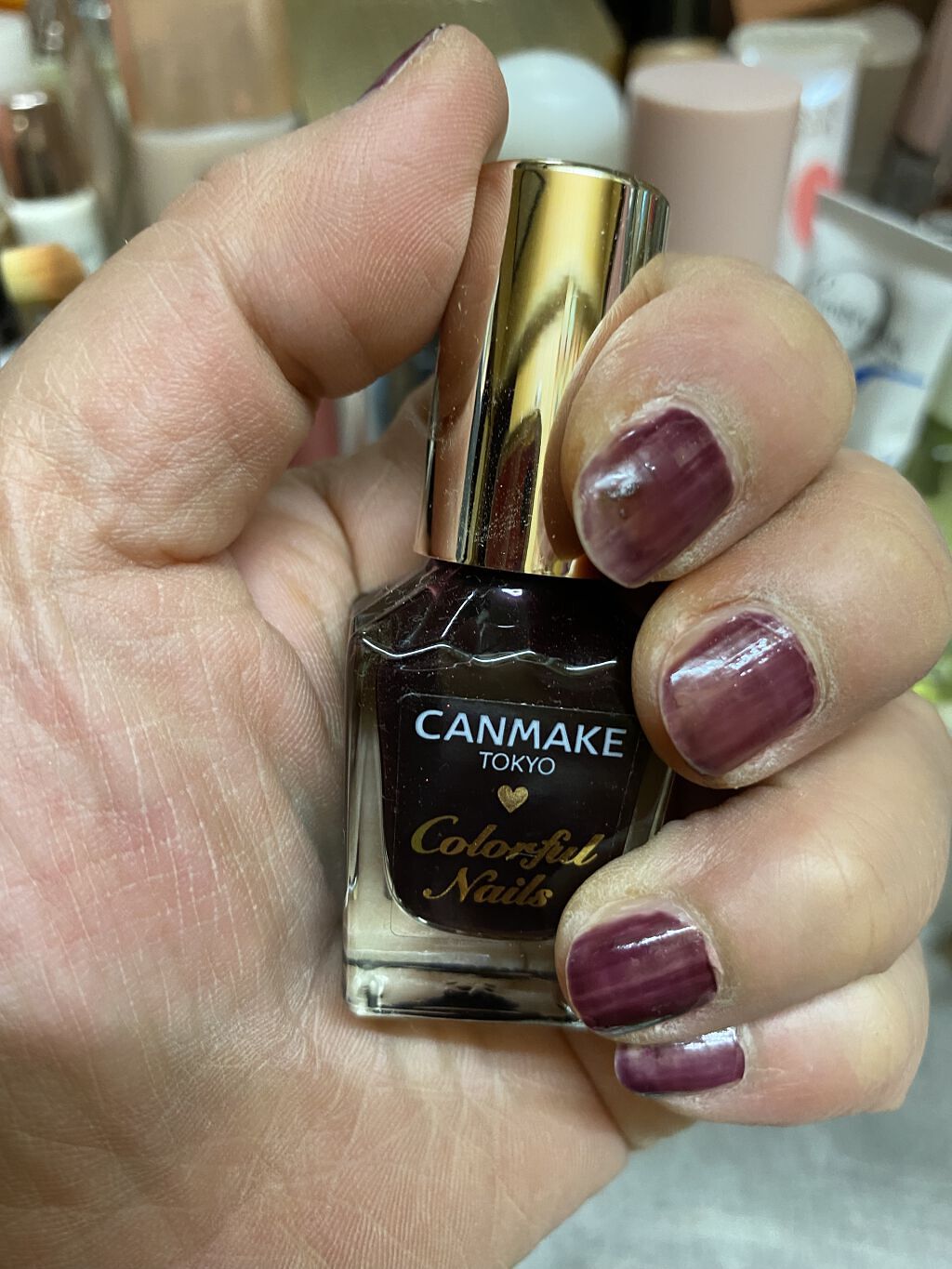 カラフルネイルズ N62 ディープアメジスト/キャンメイク/マニキュアを使ったクチコミ（3枚目）