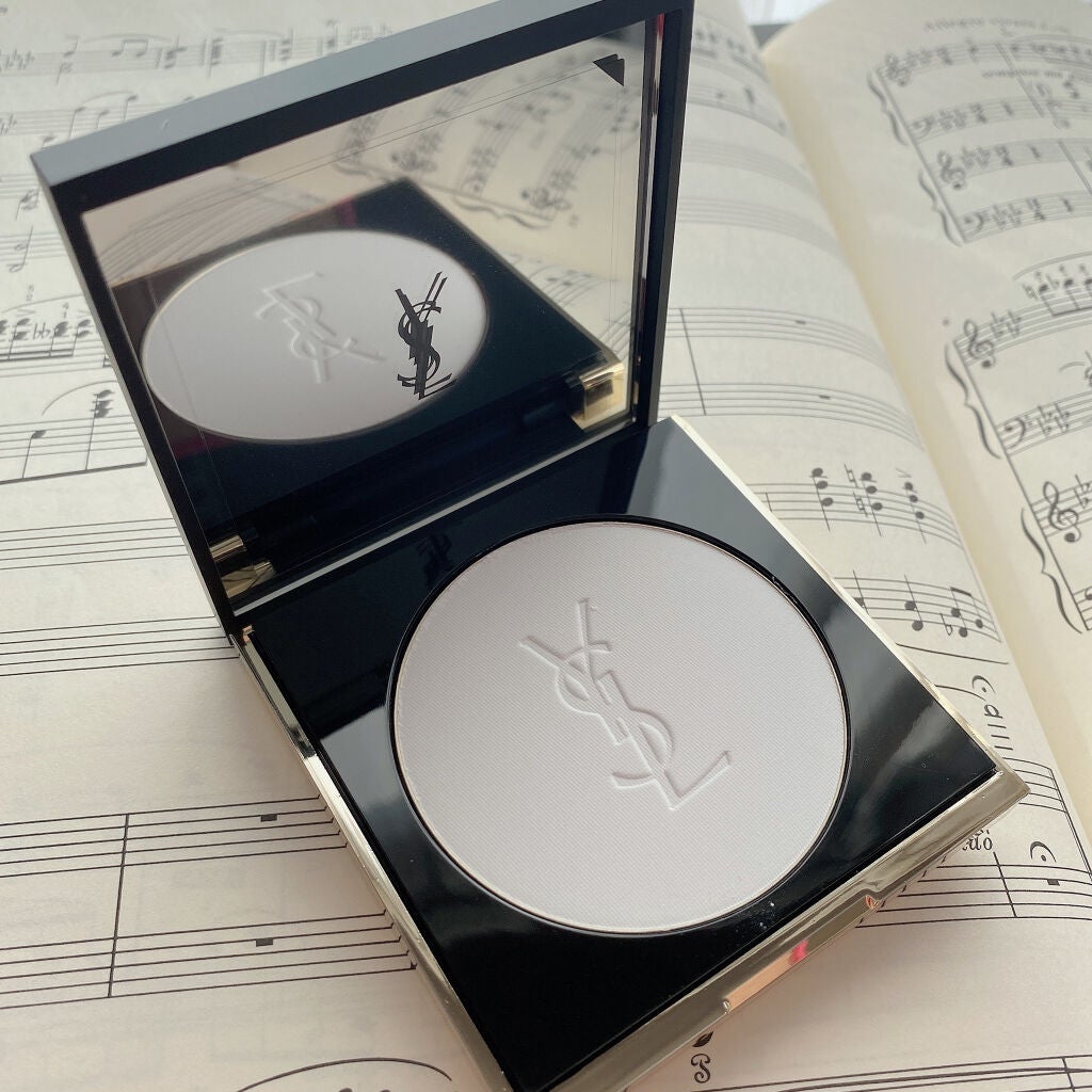 アンクル ド ポー オール アワーズ セッティングパウダー/YVES SAINT LAURENT BEAUTE/プレストパウダーを使ったクチコミ(2枚目)