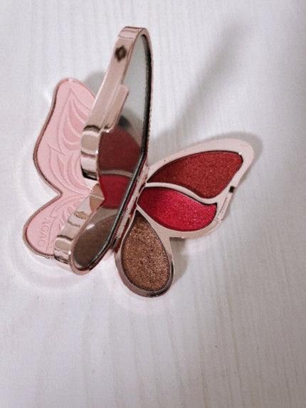 バタフライアイシャドウパレット/AGAG/アイシャドウパレットを使ったクチコミ(3枚目)