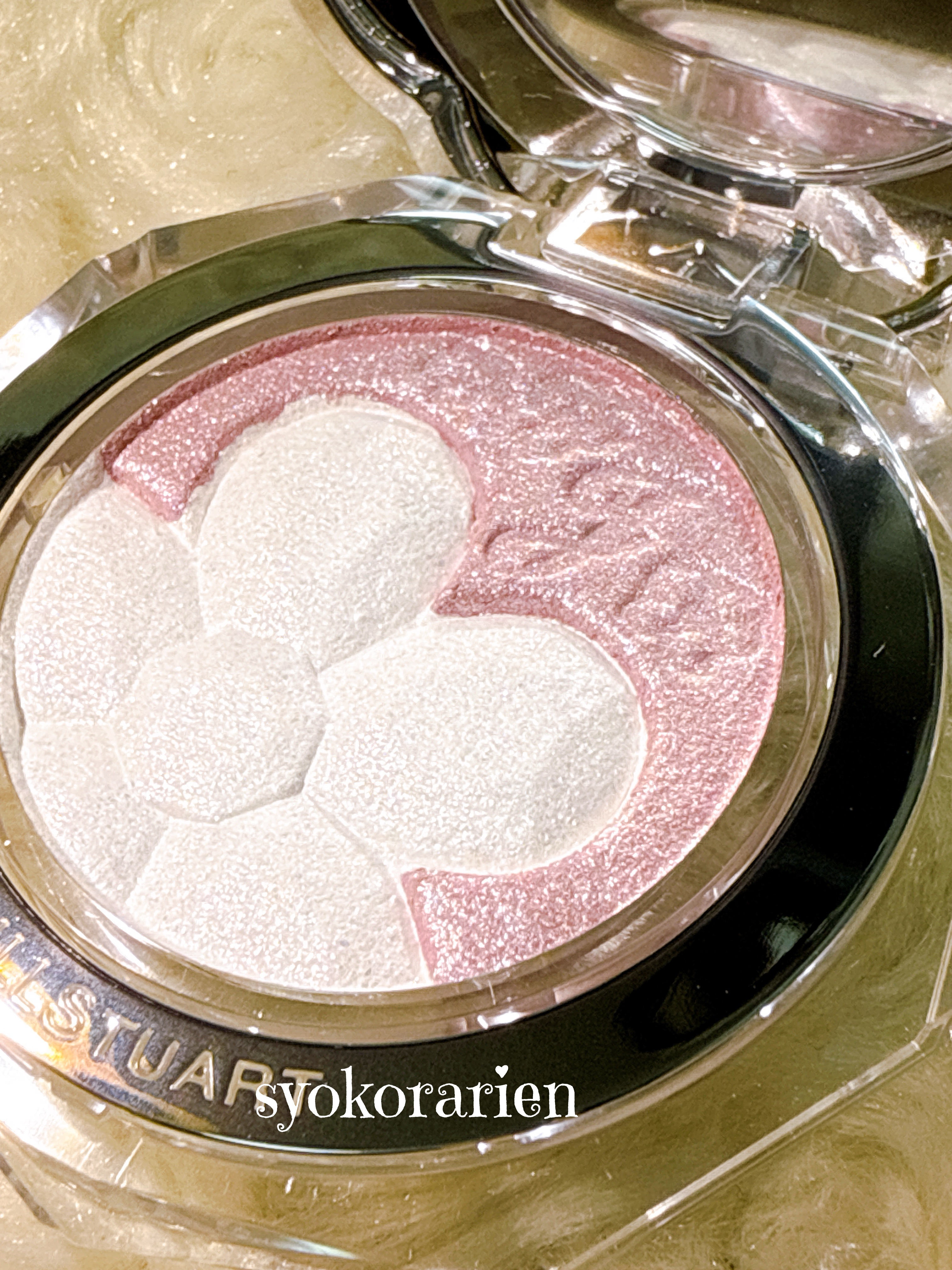 ジルスチュアート クリスタルブルーム ペタルクチュールアイズ デュオ/JILL STUART/アイシャドウパレットを使ったクチコミ（3枚目）