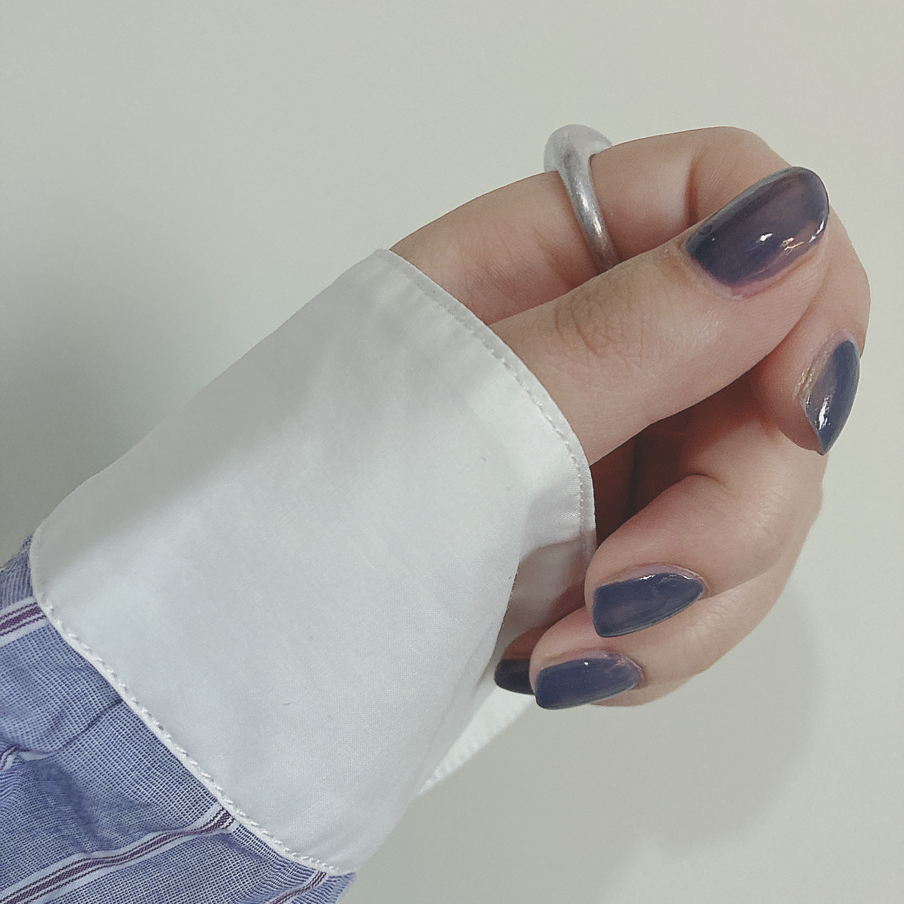 supreme シュプリーム ネイルポリッシュトリオ Supremeとパット・マクグラスのコラボでブランド初のネイル