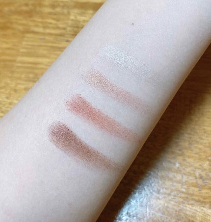 グロッシーリッチ アイズ N/Visée/アイシャドウパレットを使ったクチコミ(3枚目)