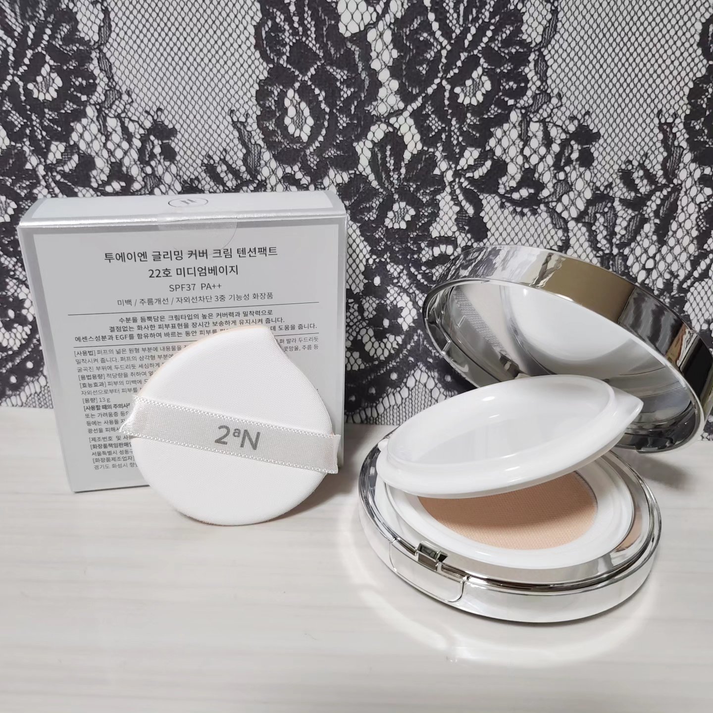 グリーミングテンションパクト 22 ミディアムベージュ 本体/2aN/クリーム・エマルジョンファンデーションを使ったクチコミ（2枚目）