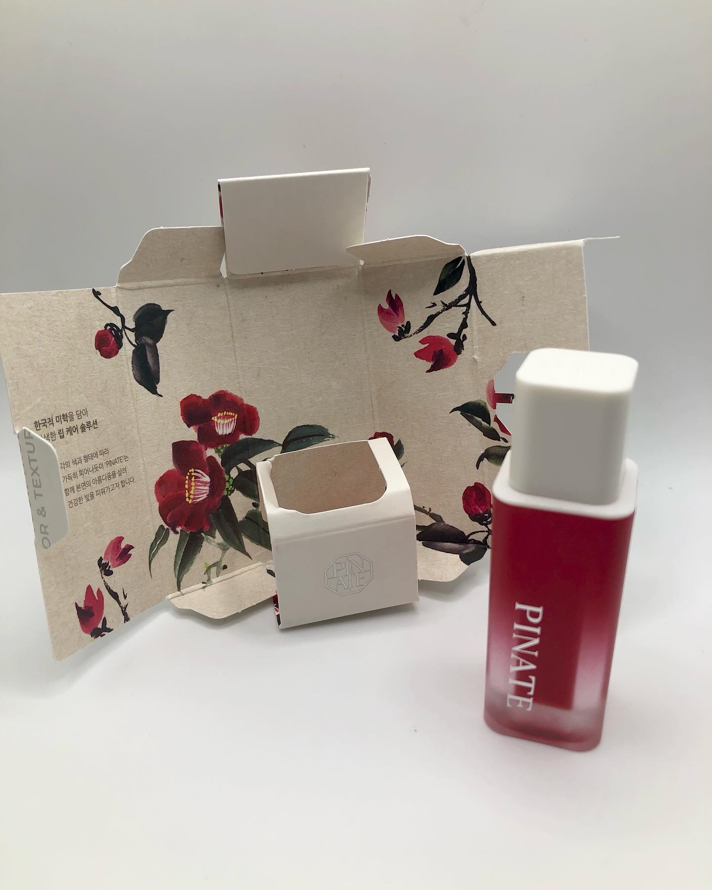 ナチュラルブルームリップオイルセラム 3色セット/PINATE/リップグロスを使ったクチコミ（2枚目）