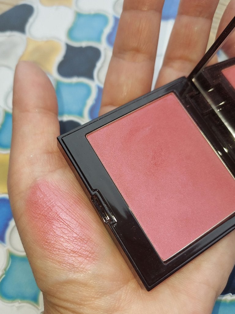 ブラッシュ カラー インフュージョン/ローラ メルシエ/パウダーチークを使ったクチコミ(3枚目)