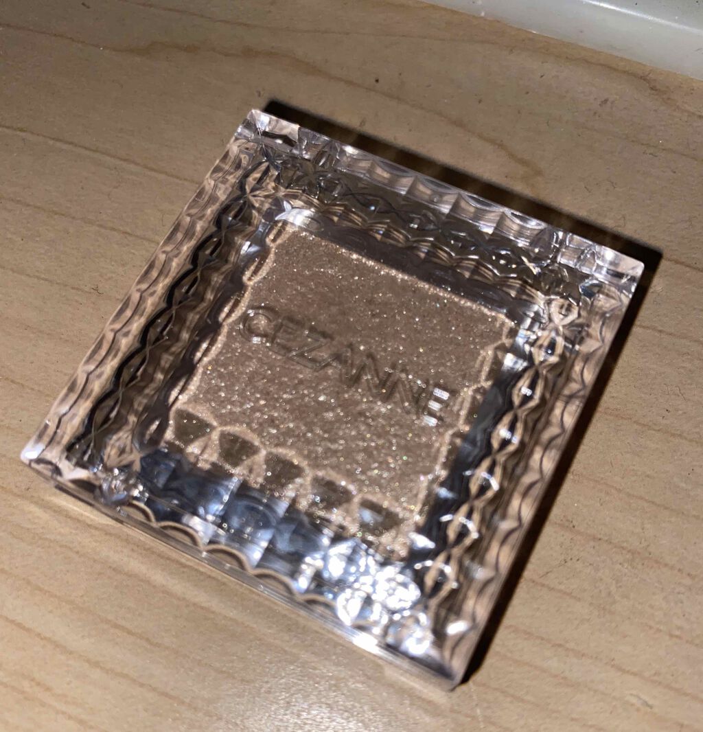 シングルカラーアイシャドウ/CEZANNE/単色アイシャドウを使ったクチコミ(1枚目)