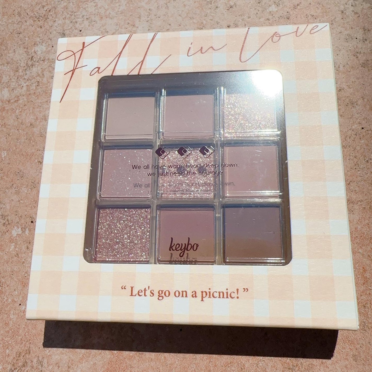 まるみ♡ on LIPS 「keybo【キボ】フォーリンラブアイシャドウ🍼ミルククッキー🍪..」(4枚目)