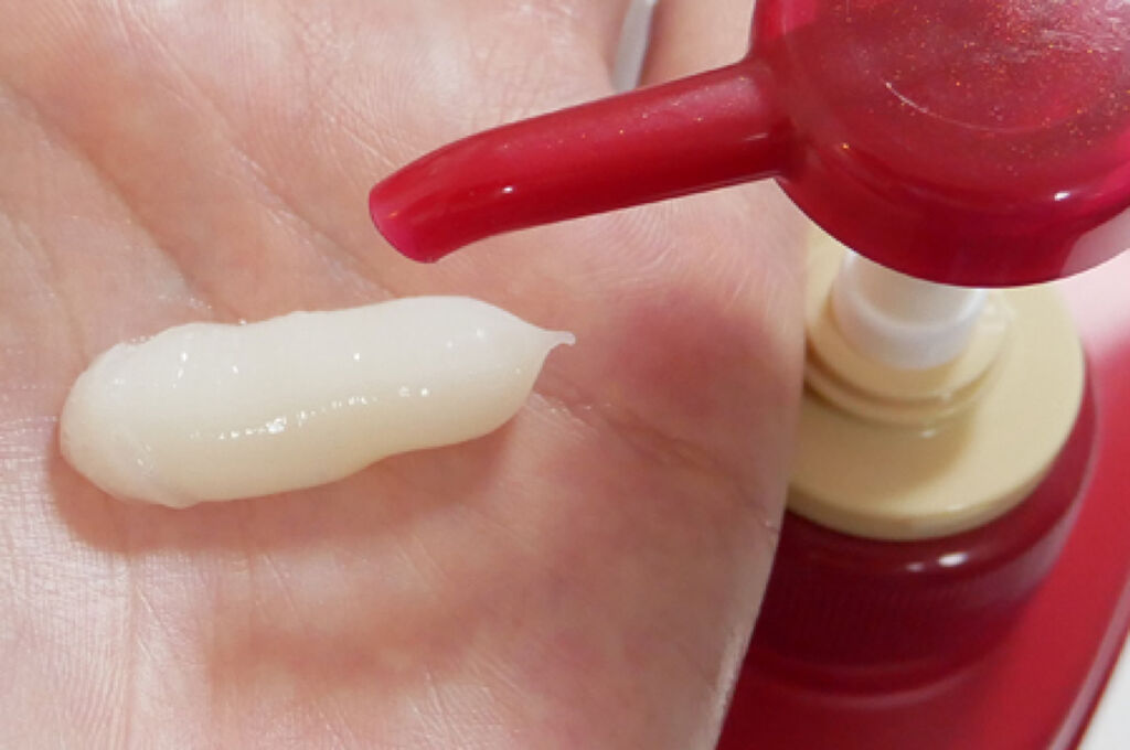 プレミアムモイスト シャンプー／ヘアコンディショナー/TSUBAKI/市販シャンプーを使ったクチコミ（3枚目）