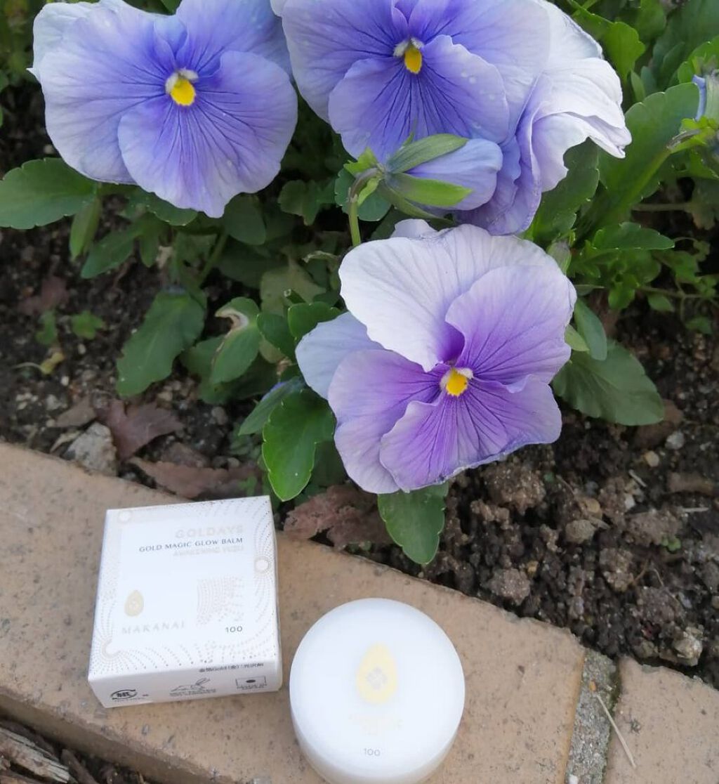 金箔入りマルチバーム/MAKANAI/フェイスバームを使ったクチコミ（1枚目）