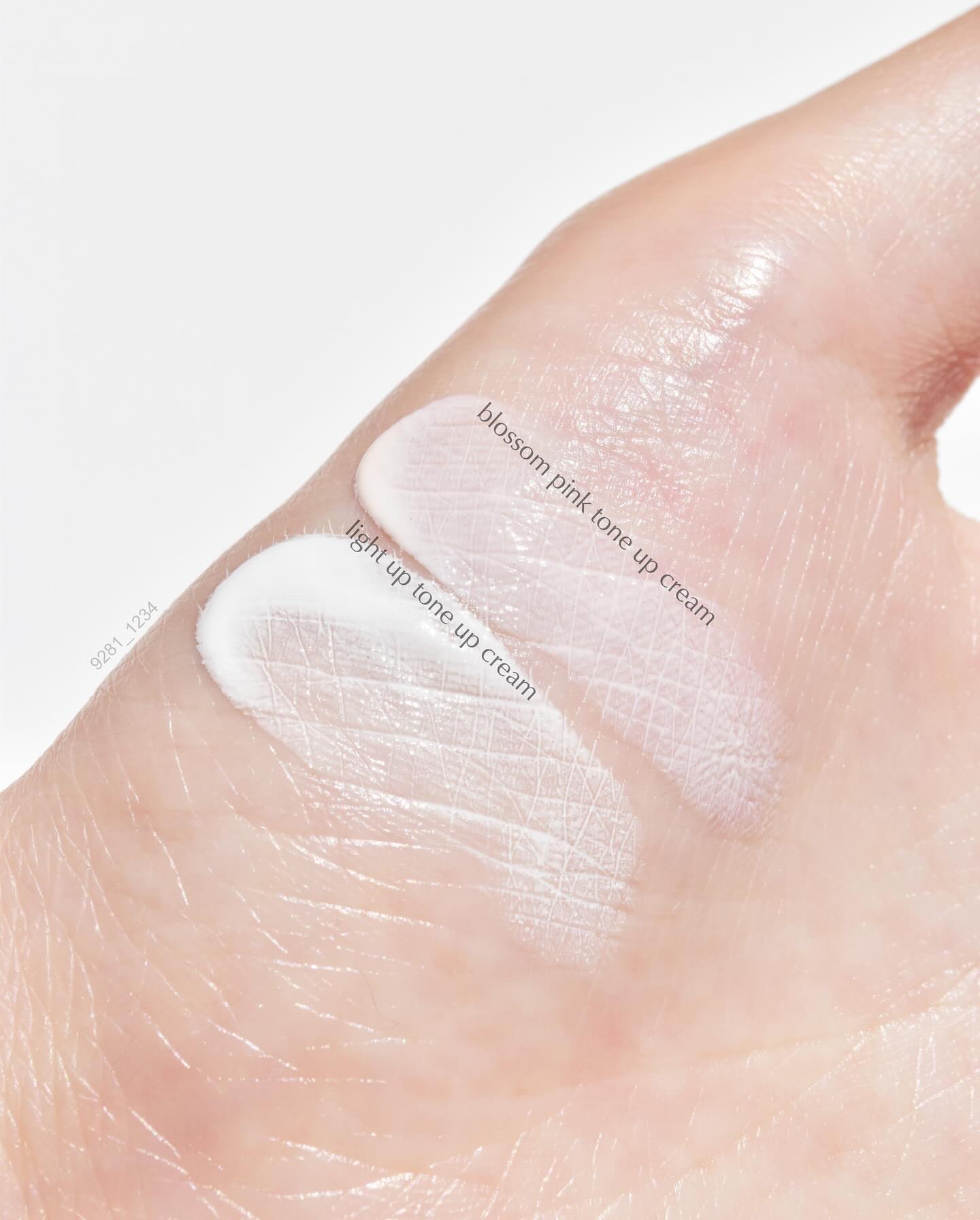 ブロッサムピンクトーンアップ*クリーム/4B:face/化粧下地を使ったクチコミ（3枚目）