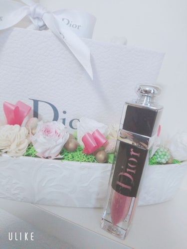 Dior💕ディオールアディクト ラッカー プランプ(327)💖

多色ラメが輝くローズピンク❤️
単色でも、重ね付けしても⭕
重ね付けの時は薄く付けてぼかすと、多色ラメの綺麗さが際立ちます✨
TUした時