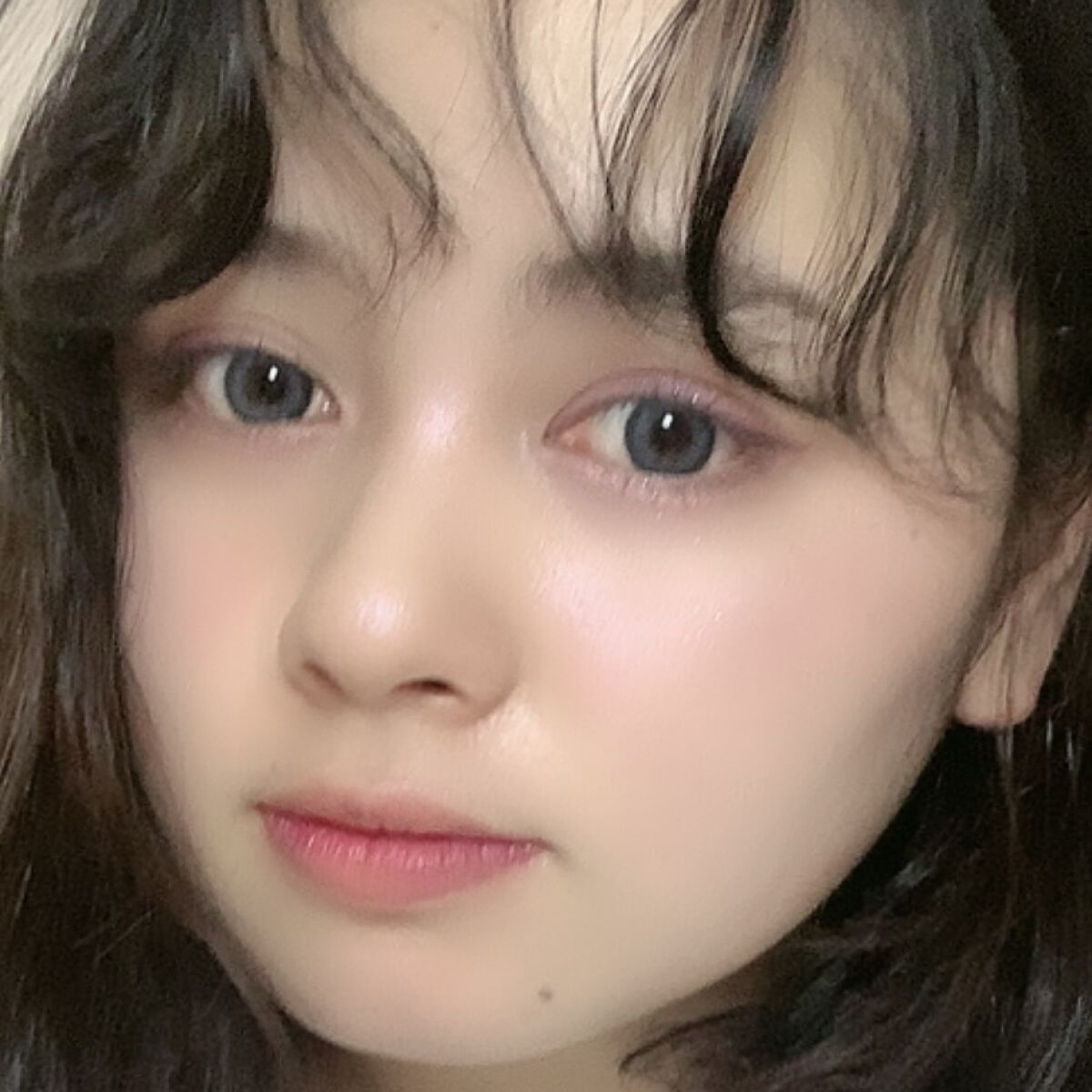 NUDE obsessions  Nude Light/Huda Beauty/アイシャドウパレットを使ったクチコミ（3枚目）