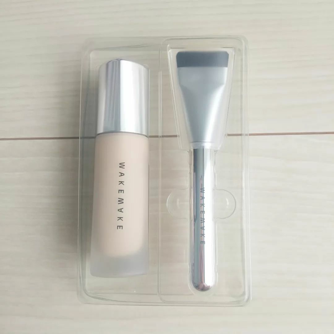 ウォーターベルベットカバーファンデーション/wakemake/リキッドファンデーションを使ったクチコミ（3枚目）