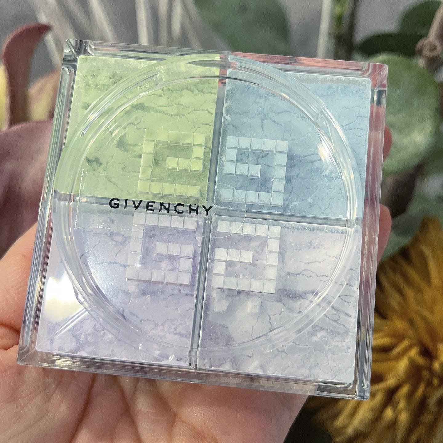 プリズム・リーブル/GIVENCHY/ルースパウダーを使ったクチコミ（2枚目）