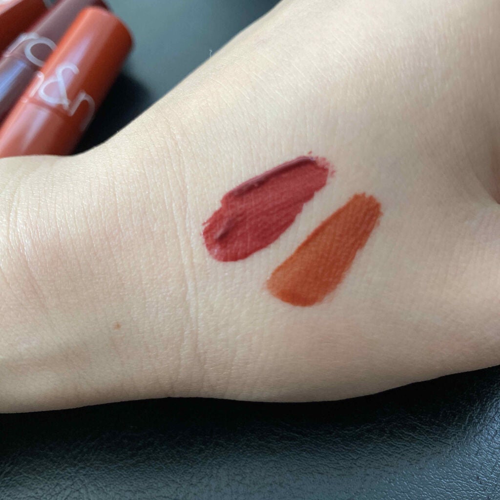 ジューシーラスティングティント/rom&nd/リップティントを使ったクチコミ(2枚目)