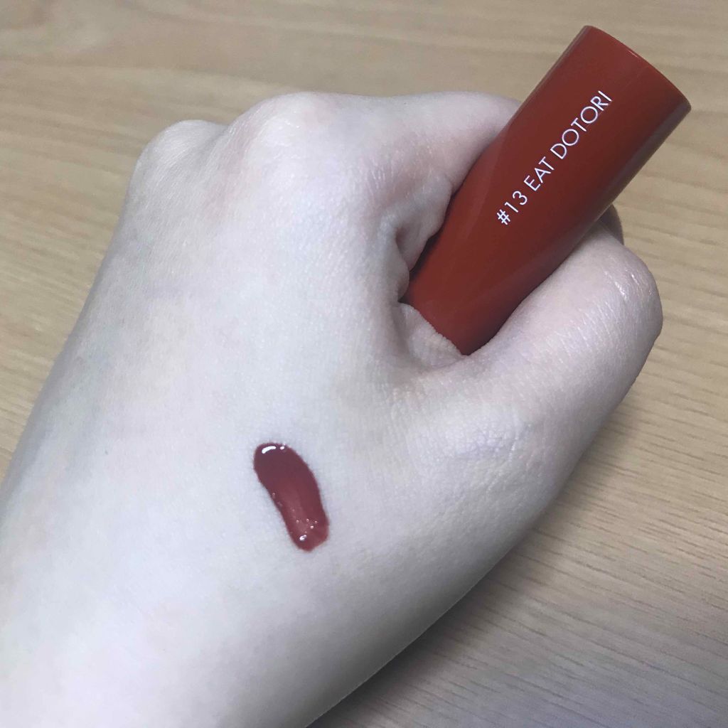 ジューシーラスティングティント/rom&nd/リップティントを使ったクチコミ（2枚目）