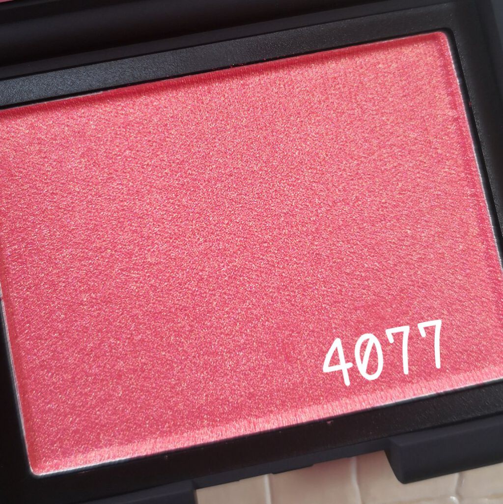ブラッシュ 4077/NARS/パウダーチークを使ったクチコミ（2枚目）