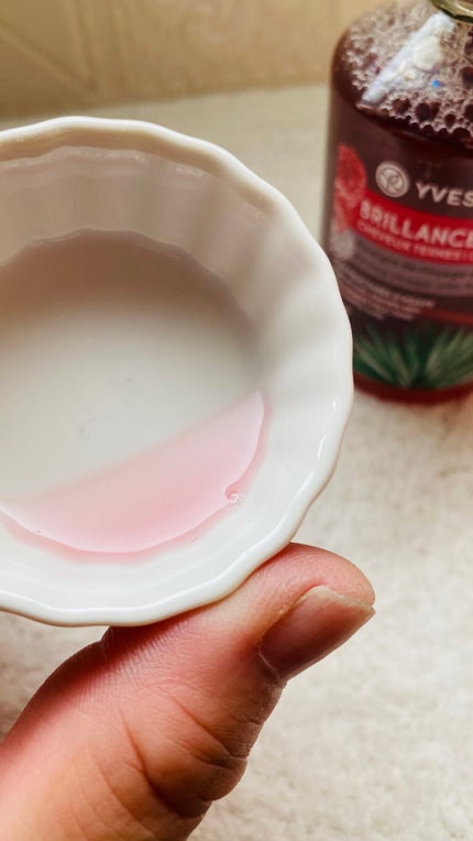 リンシングビネガー シルキーシャイン さらキララズベリー/イヴ・ロシェ/洗い流すヘアトリートメントを使ったクチコミ(4枚目)