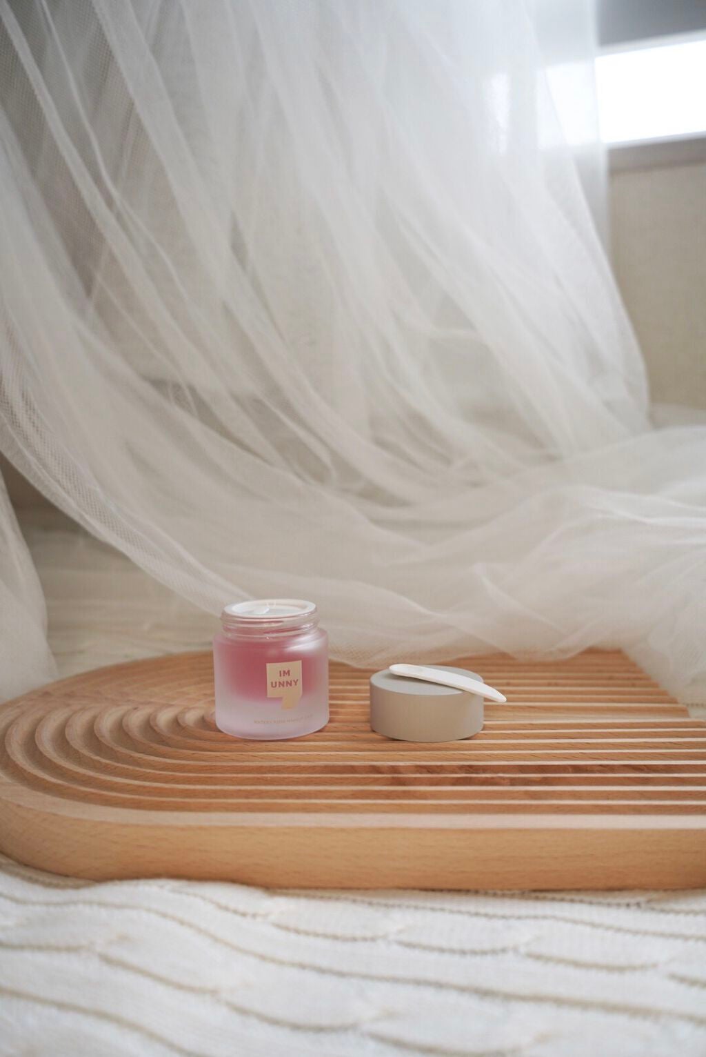 ウォータリーローズメイクアップベースプライマー/IM UNNY/化粧下地を使ったクチコミ(3枚目)