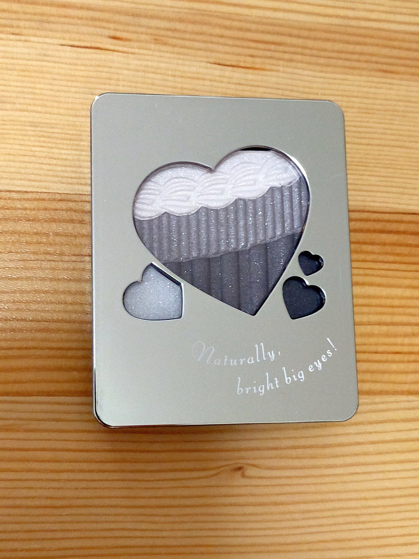 ヌーディーグラデアイズ/インテグレート/アイシャドウパレットを使ったクチコミ(2枚目)