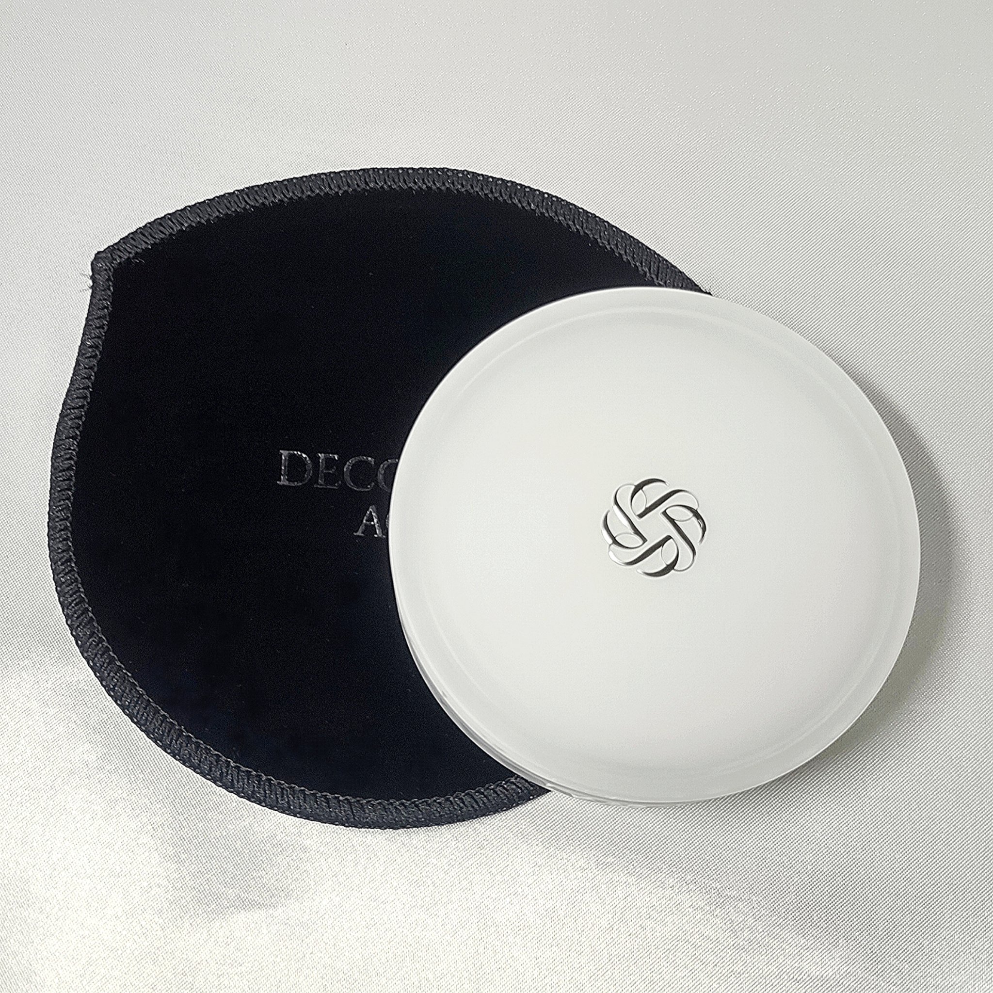 AQ オーラ リフレクター 01 crystal lavender 澄み渡る空気のように