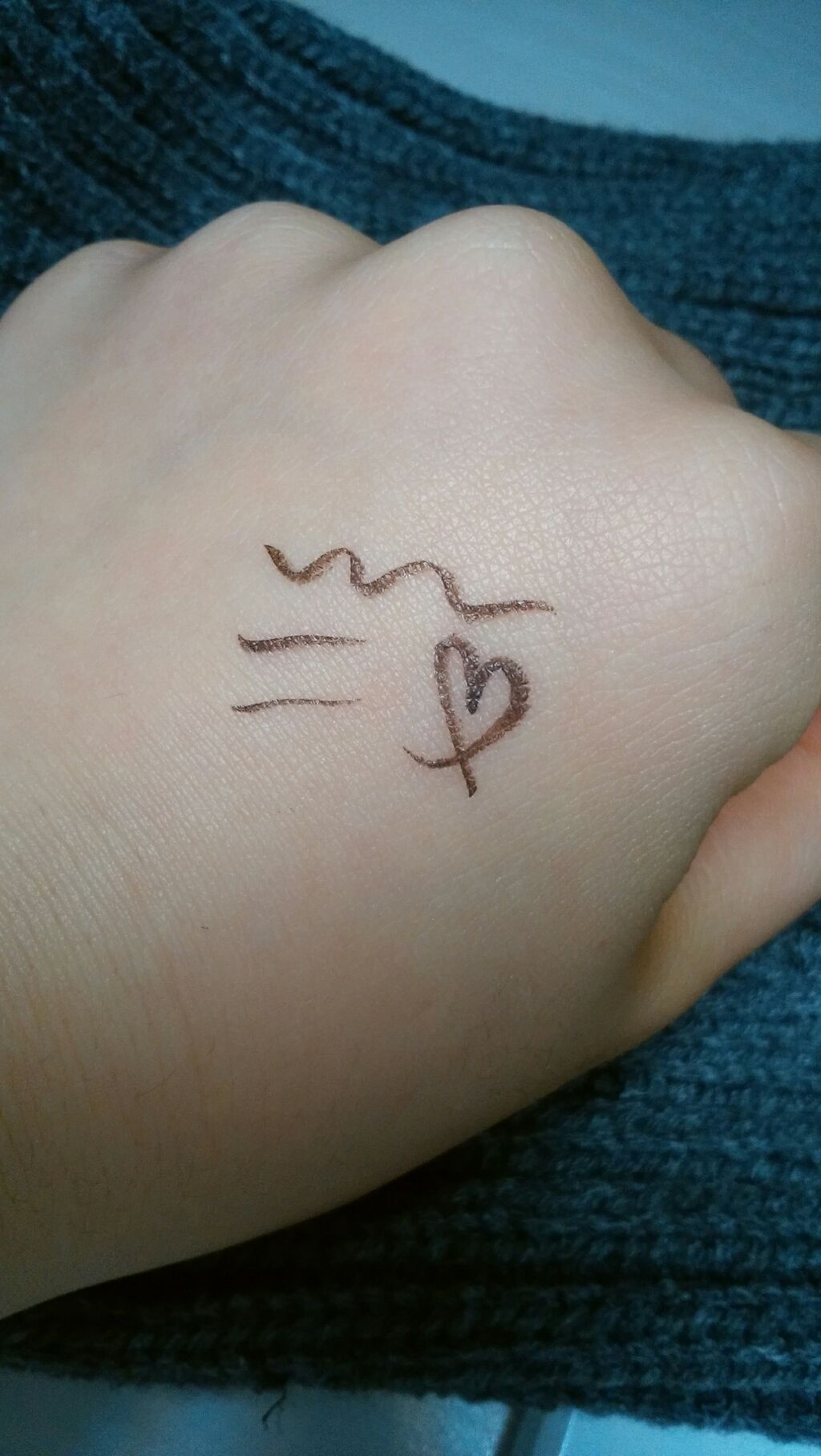 ラブ・ライナー リキッドアイライナーＲ３/ラブ・ライナー/リキッドアイライナーを使ったクチコミ（3枚目）