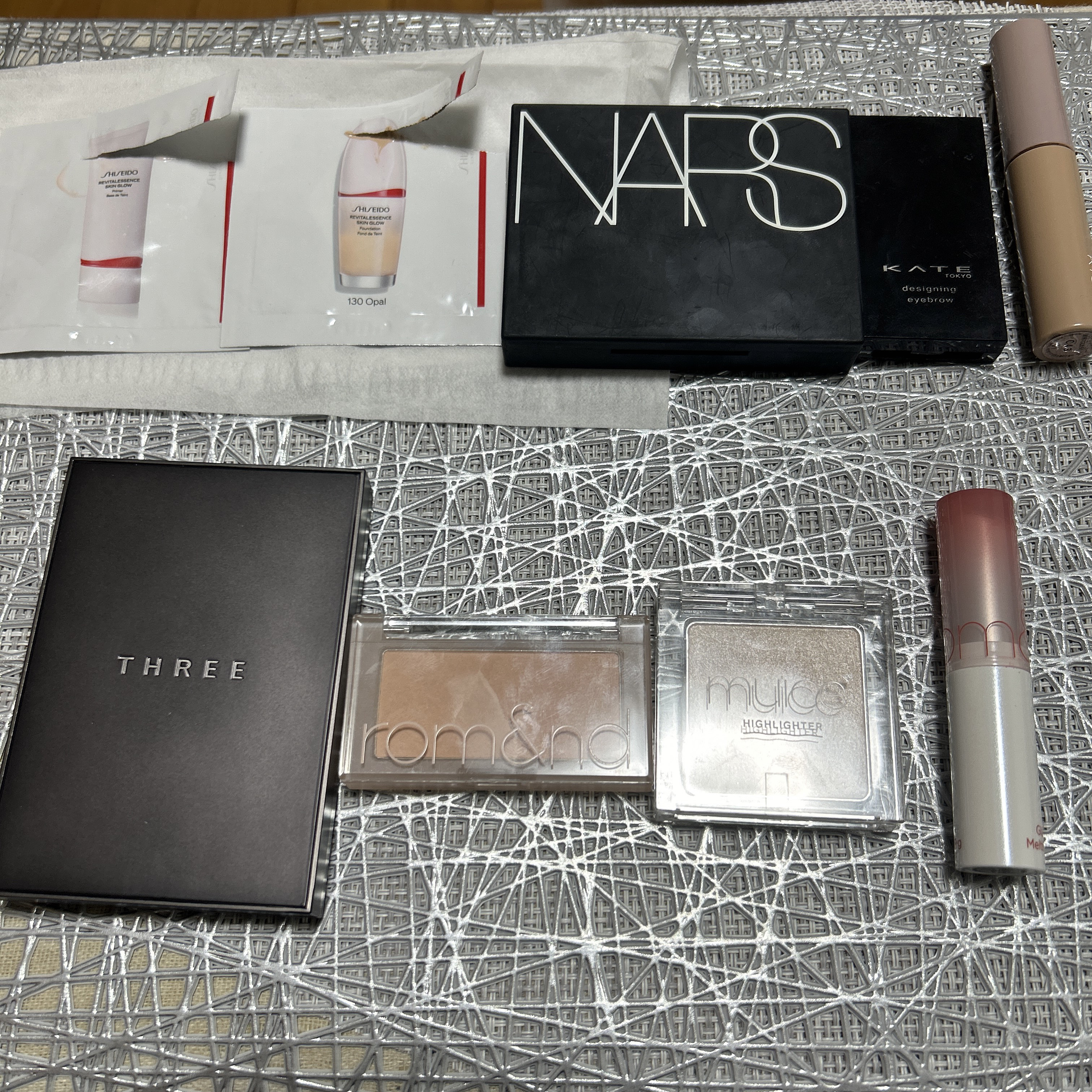 ケイト デザイニングアイブロウ3D/KATE/パウダーアイブロウを使ったクチコミ（1枚目）