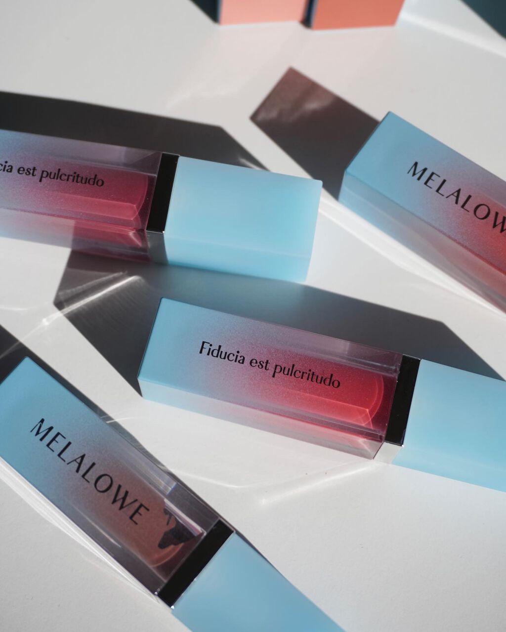 ロングラスティンググロウティント/MELALOWE/リップティントを使ったクチコミ（3枚目）