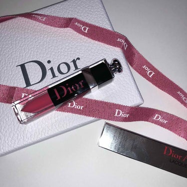 
Dior アディクトラッカープランプ

768番 を購入いたしました💗💗

実は発売日当日に持ってましたが
一週間くらい使ってからレビュー
したかったので遅れました😩😩💄



まずこのリップは
テク